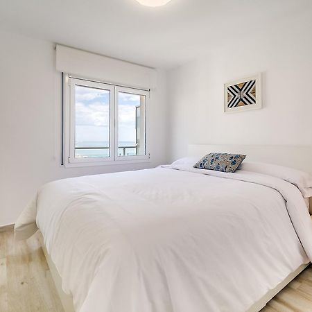 Hauzify I Apartament Rosa Dels Vents Santa Susanna Bagian luar foto